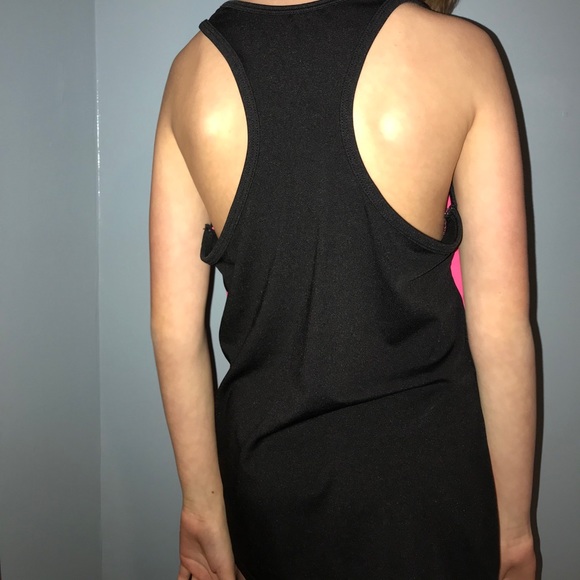 PINK tank top comes with matching pants - Picture 2 of 4